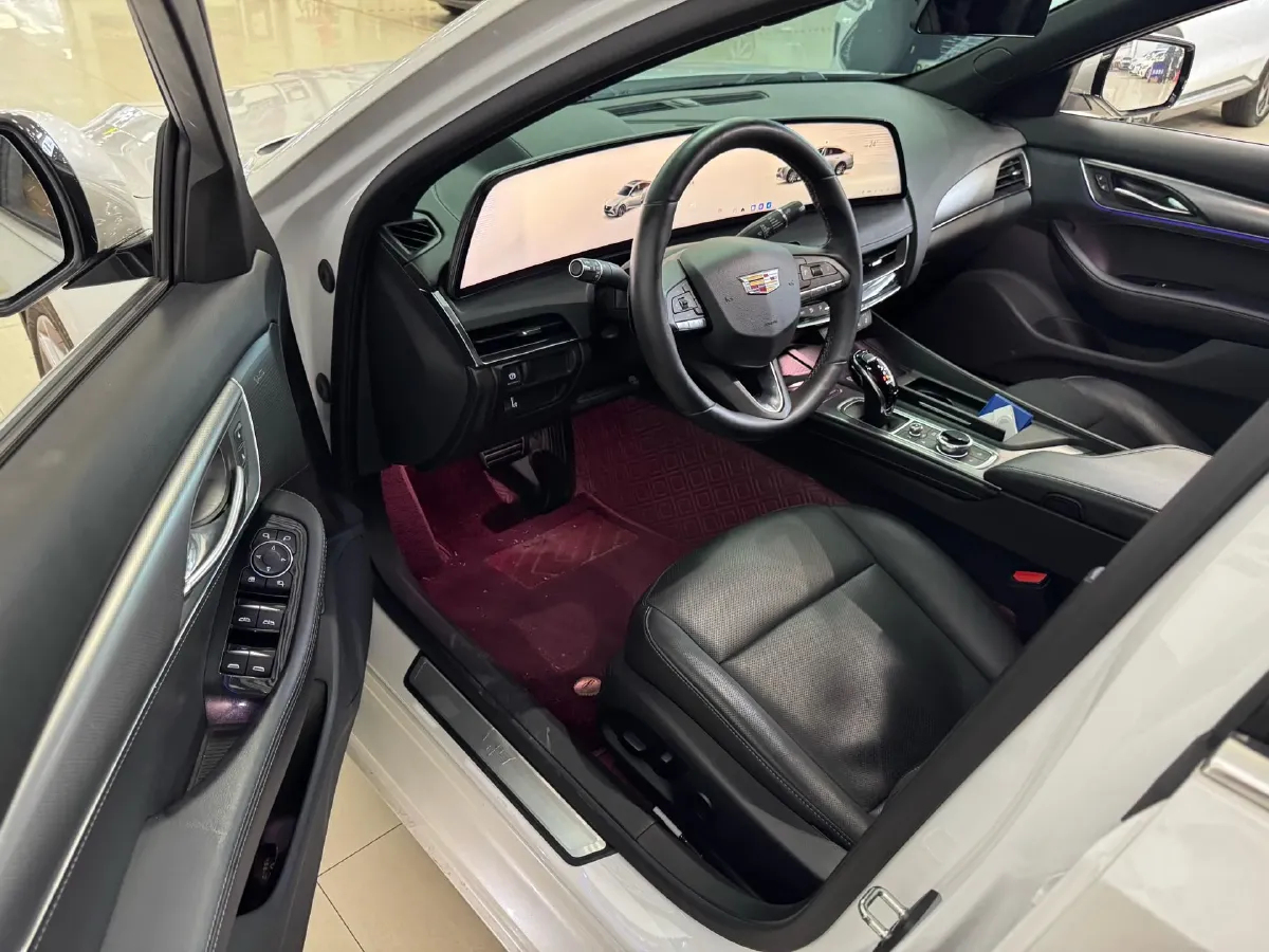 2024 Cadillac CT5 2.0T 237HP L4 10AT,autocango,china used car exporter,china ev exporter,chinese used car exporter,chinese used ev exporter