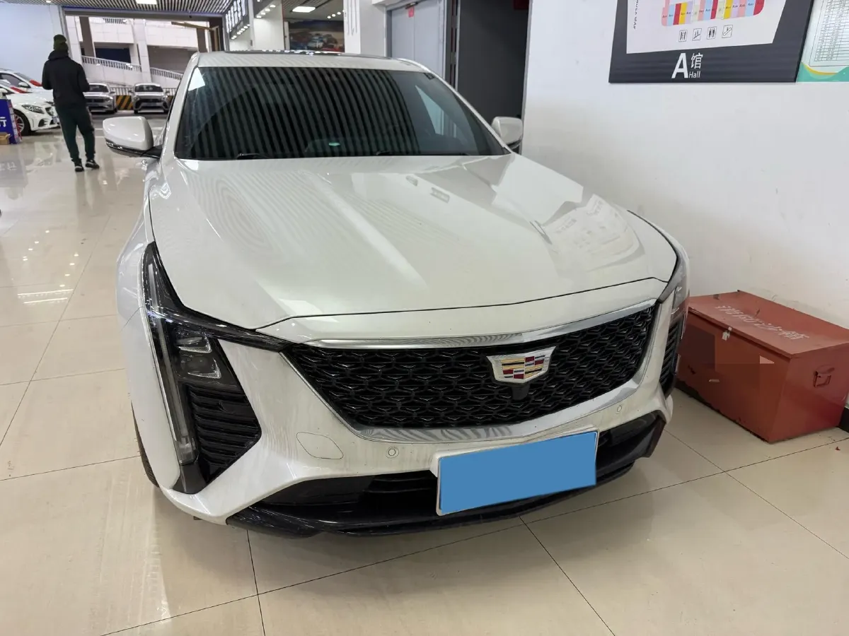 2024 Cadillac CT5 2.0T 237HP L4 10AT,autocango,china used car exporter,china ev exporter,chinese used car exporter,chinese used ev exporter