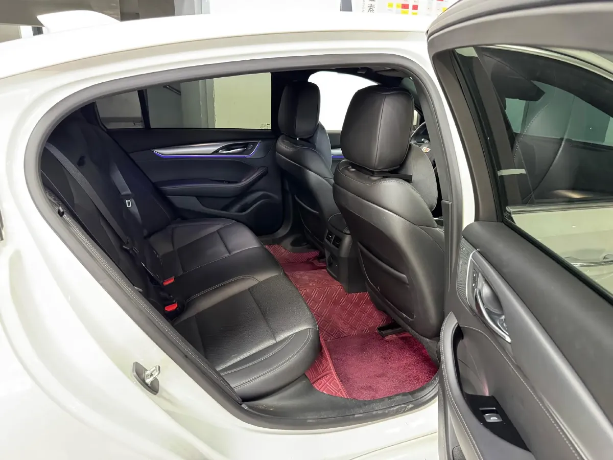 2024 Cadillac CT5 2.0T 237HP L4 10AT,autocango,china used car exporter,china ev exporter,chinese used car exporter,chinese used ev exporter