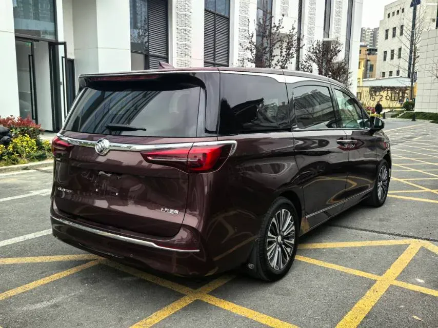 2022 Buick GL8 2.0T 237HP L4 9AT,autocango,china used car exporter,china ev exporter,chinese used car exporter,chinese used ev exporter