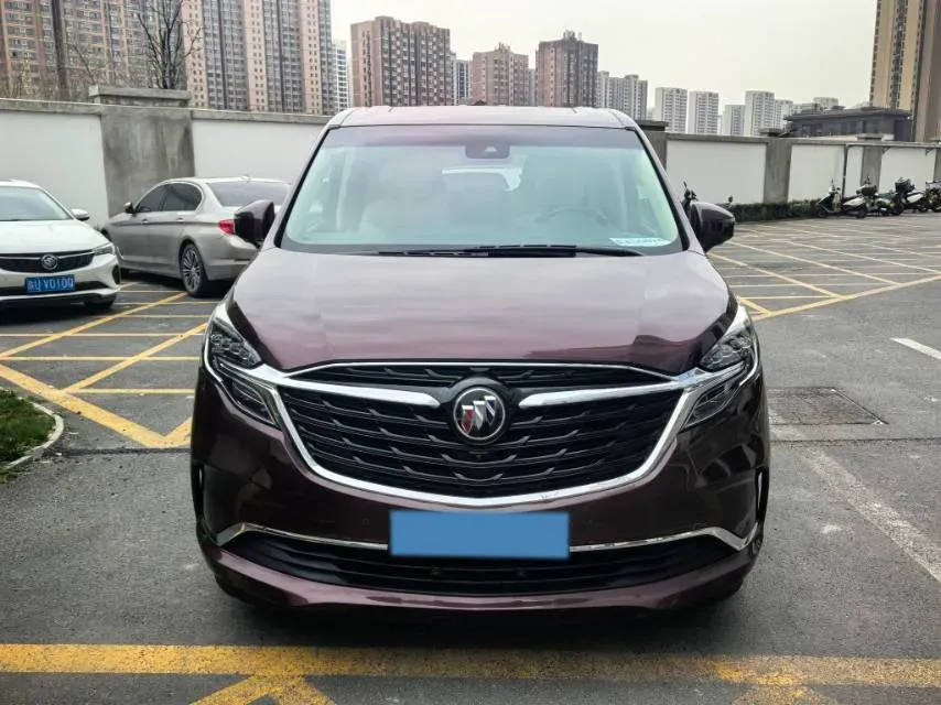 2022 Buick GL8 2.0T 237HP L4 9AT,autocango,china used car exporter,china ev exporter,chinese used car exporter,chinese used ev exporter