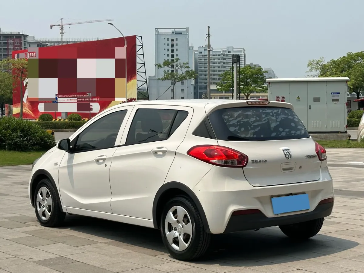 2016 BaoJun 310 1.2L 82HP L4 5MT,autocango,china used car exporter,china ev exporter,chinese used car exporter,chinese used ev exporter