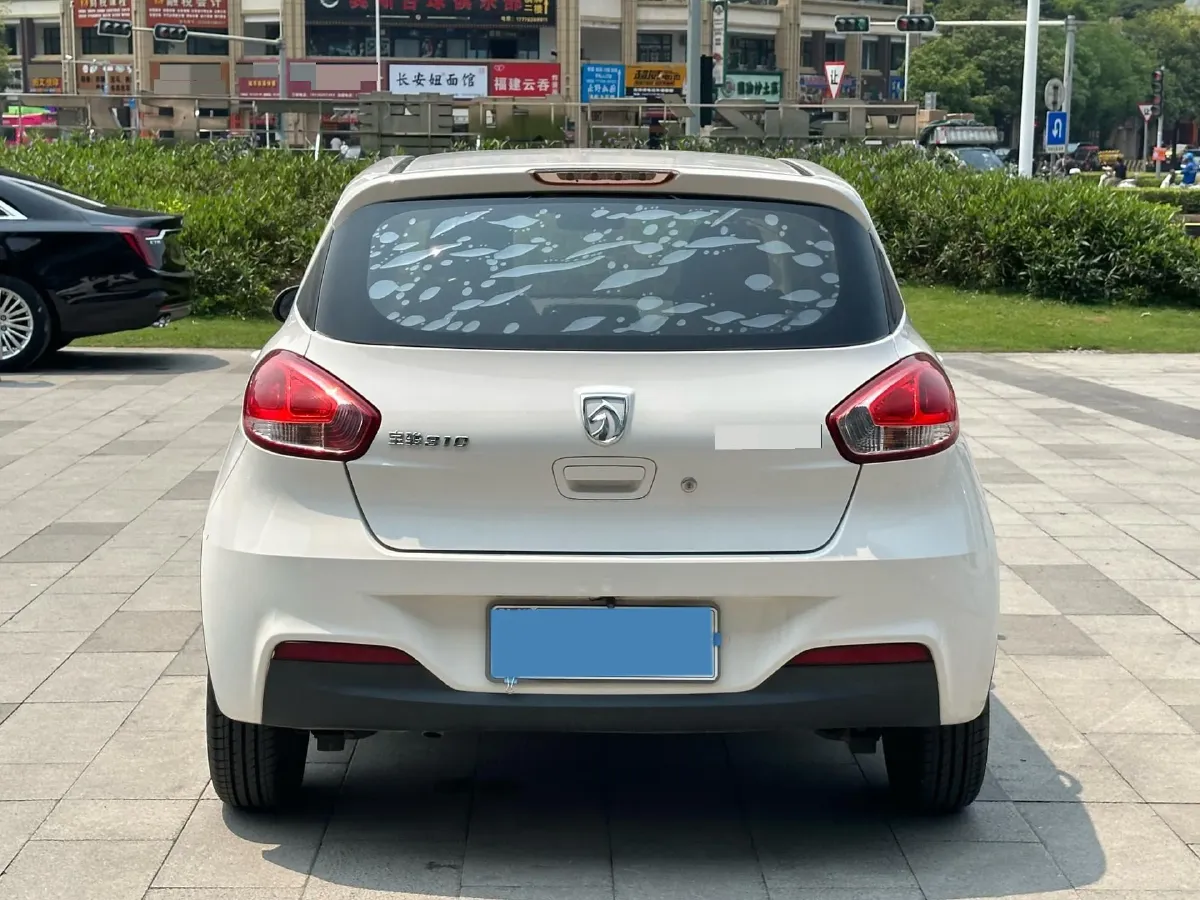 2016 BaoJun 310 1.2L 82HP L4 5MT,autocango,china used car exporter,china ev exporter,chinese used car exporter,chinese used ev exporter