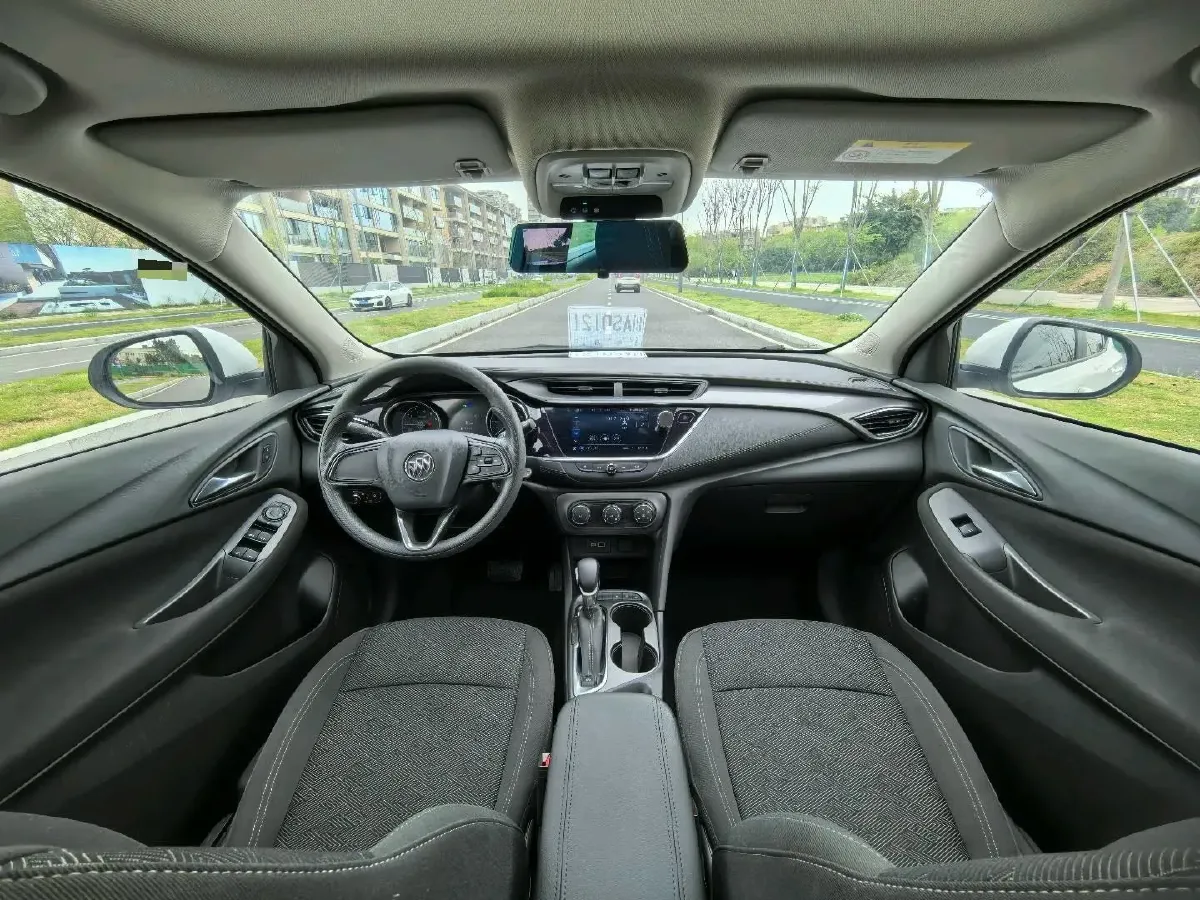 2020 Buick Encore GX 1.3T 165HP L3 CVT,autocango,china used car exporter,china ev exporter,chinese used car exporter,chinese used ev exporter