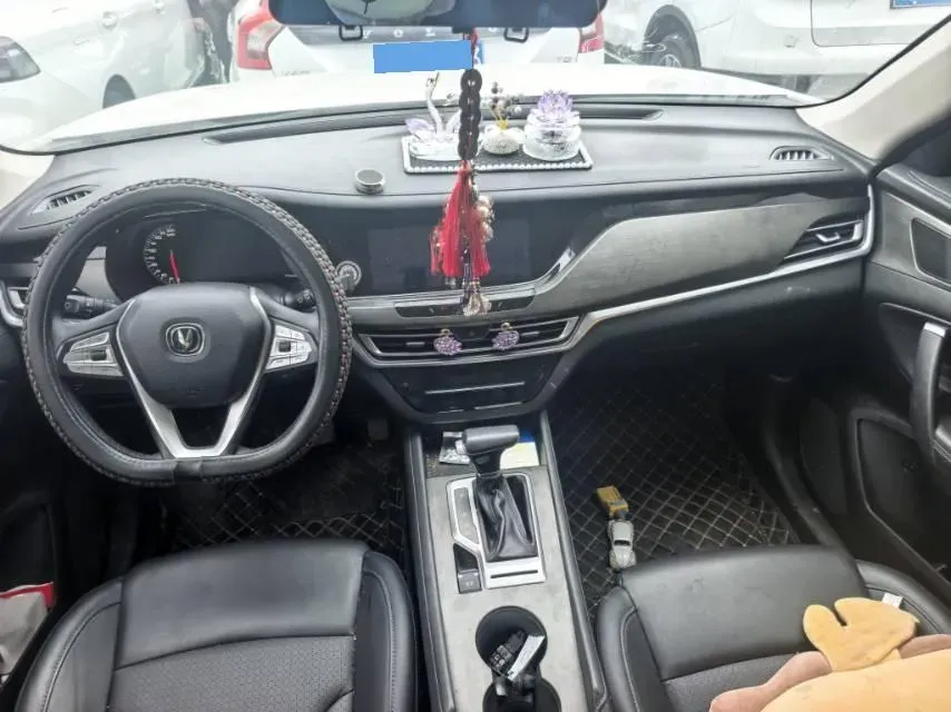 2021 ChangAn CS35 Plus 1.6L 128HP L4 CVT,autocango,china used car exporter,china ev exporter,chinese used car exporter,chinese used ev exporter