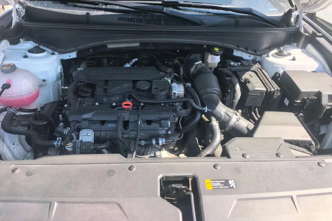 2025 MAXUS XinTu V70 2.0T 150HP L4 9AT,autocango,china used car exporter,china ev exporter,chinese used car exporter,chinese used ev exporter