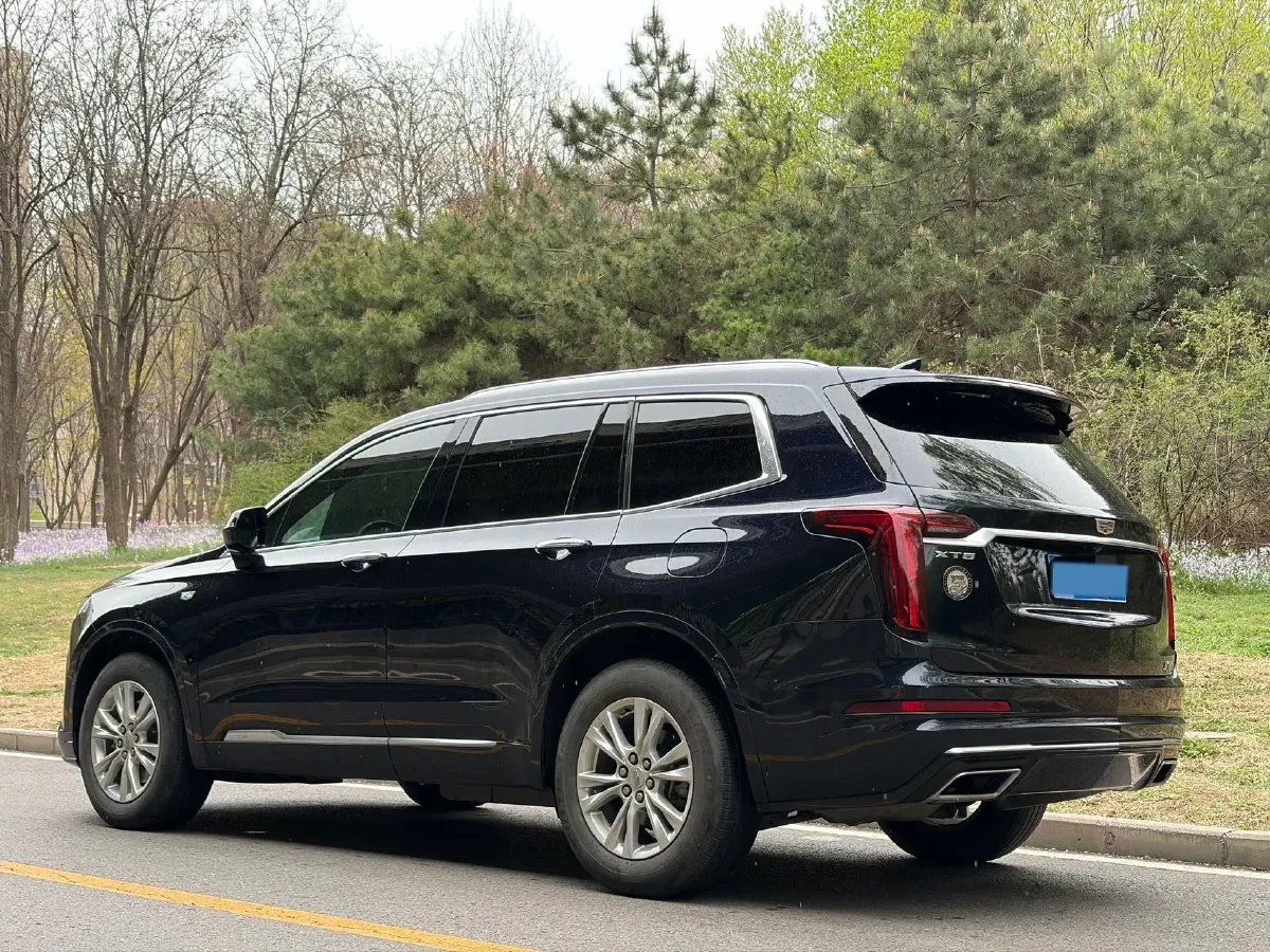 2021 Cadillac XT6 2.0T 237HP L4 9AT,autocango,china used car exporter,china ev exporter,chinese used car exporter,chinese used ev exporter
