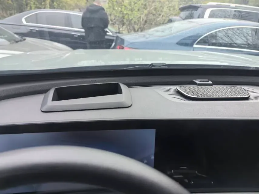 2022 Chery Tiggo 8 PRO 1.6T 197HP L4 7DCT,autocango,china used car exporter,china ev exporter,chinese used car exporter,chinese used ev exporter