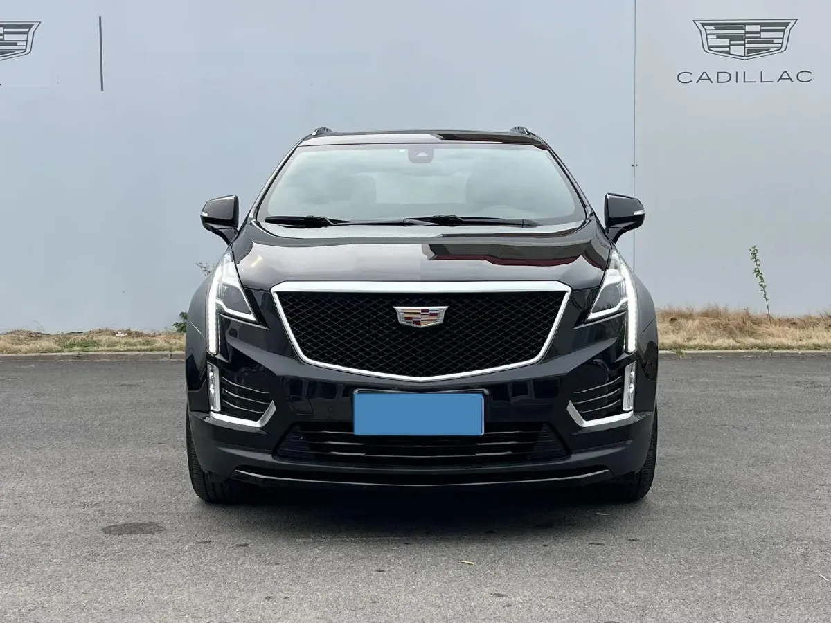 2022 Cadillac XT5 2.0T 237HP L4 9AT,autocango,china used car exporter,china ev exporter,chinese used car exporter,chinese used ev exporter