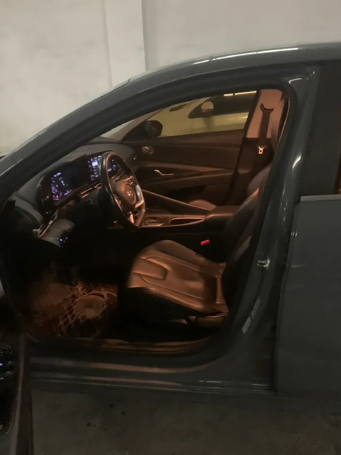 2021 Hyundai Elantra 1.5L 115HP L4 CVT,autocango,china used car exporter,china ev exporter,chinese used car exporter,chinese used ev exporter