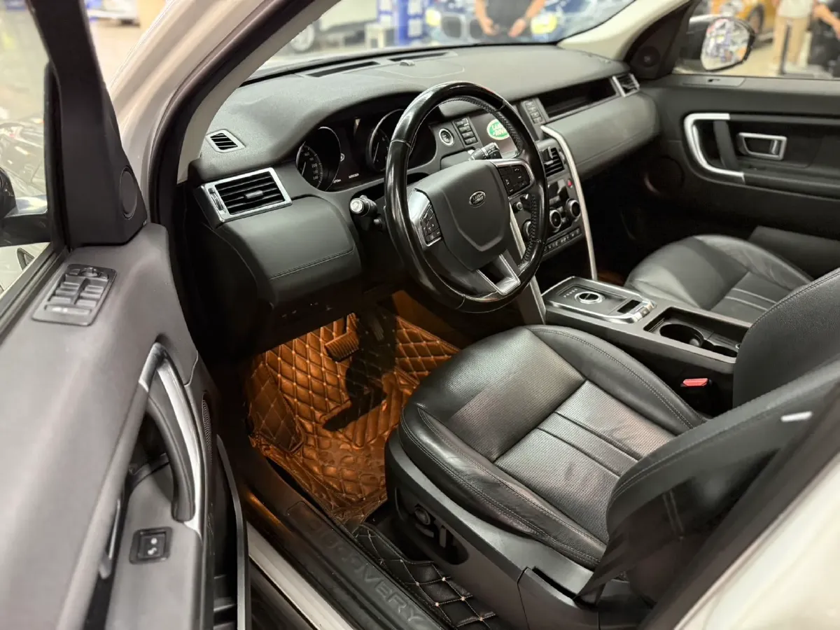 2018 Land Rover Discovery Sport 2.0T 241HP L4 9AT,autocango,china used car exporter,china ev exporter,chinese used car exporter,chinese used ev exporter