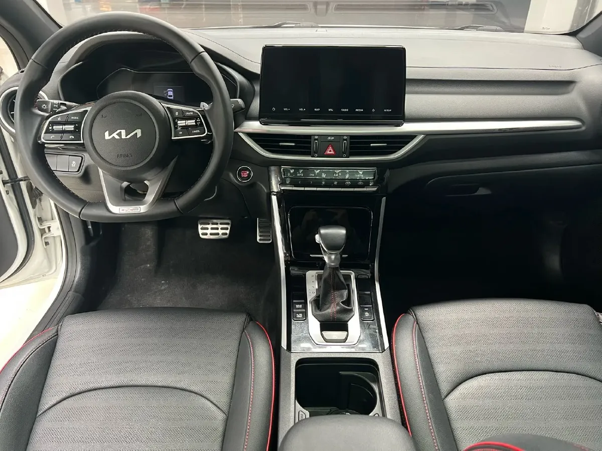 2021 Kia K3 1.4T 130HP L4 7DCT,autocango,china used car exporter,china ev exporter,chinese used car exporter,chinese used ev exporter