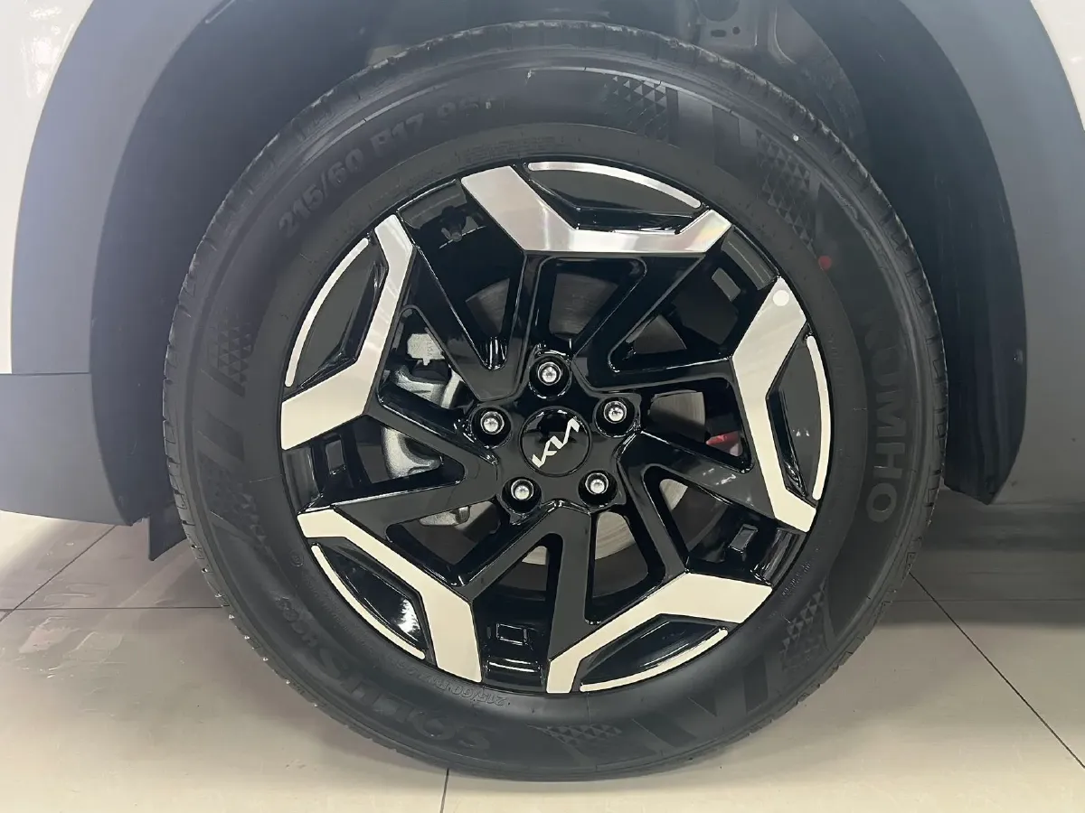 2023 Kia Seltos 1.5L 115HP L4 CVT,autocango,china used car exporter,china ev exporter,chinese used car exporter,chinese used ev exporter