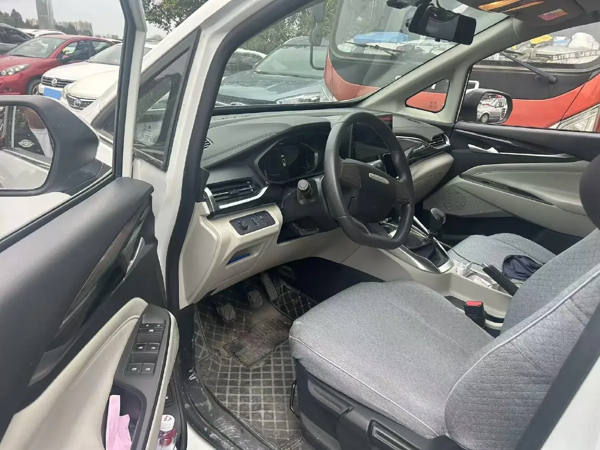 2023 MAXUS G50 1.5T 181HP L4 6MT,autocango,china used car exporter,china ev exporter,chinese used car exporter,chinese used ev exporter