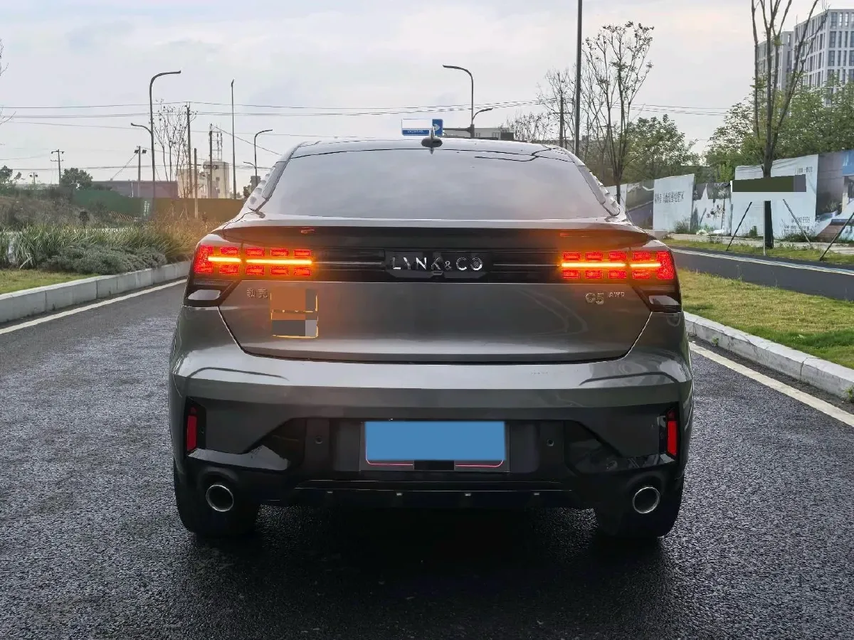 2022 LYNK&CO 05 2.0T 254HP L4 8AT,autocango,china used car exporter,china ev exporter,chinese used car exporter,chinese used ev exporter