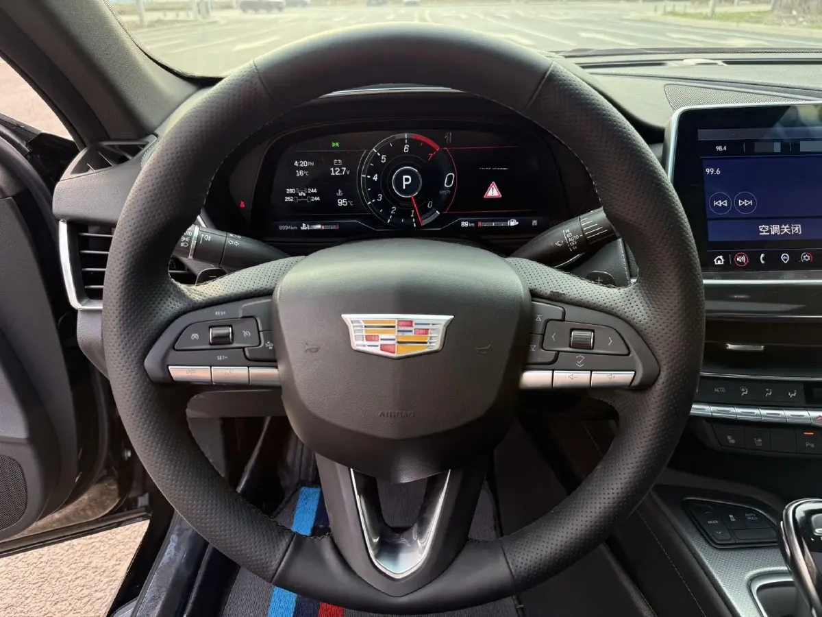 2023 Cadillac CT5 2.0T 237HP L4 10AT,autocango,china used car exporter,china ev exporter,chinese used car exporter,chinese used ev exporter