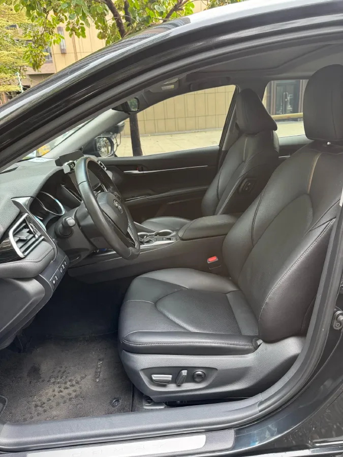 2021 Toyota Camry 2.0L 178HP L4 CVT,autocango,china used car exporter,china ev exporter,chinese used car exporter,chinese used ev exporter