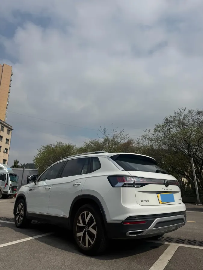2023 Volkswagen Tayron 2.0T 186HP L4 7DCT,autocango,china used car exporter,china ev exporter,chinese used car exporter,chinese used ev exporter