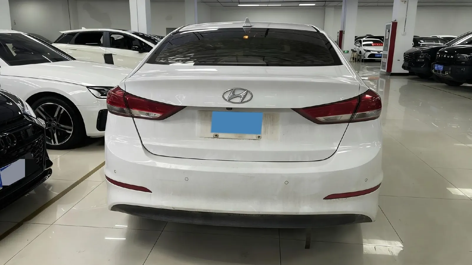 2019 Hyundai Elantra 1.5L 115HP L4 CVT,autocango,china used car exporter,china ev exporter,chinese used car exporter,chinese used ev exporter