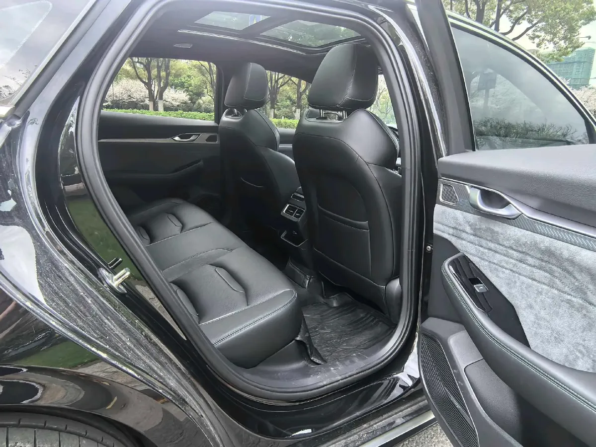 2023 Geely Preface 2.0T 190HP L4 7DCT,autocango,china used car exporter,china ev exporter,chinese used car exporter,chinese used ev exporter