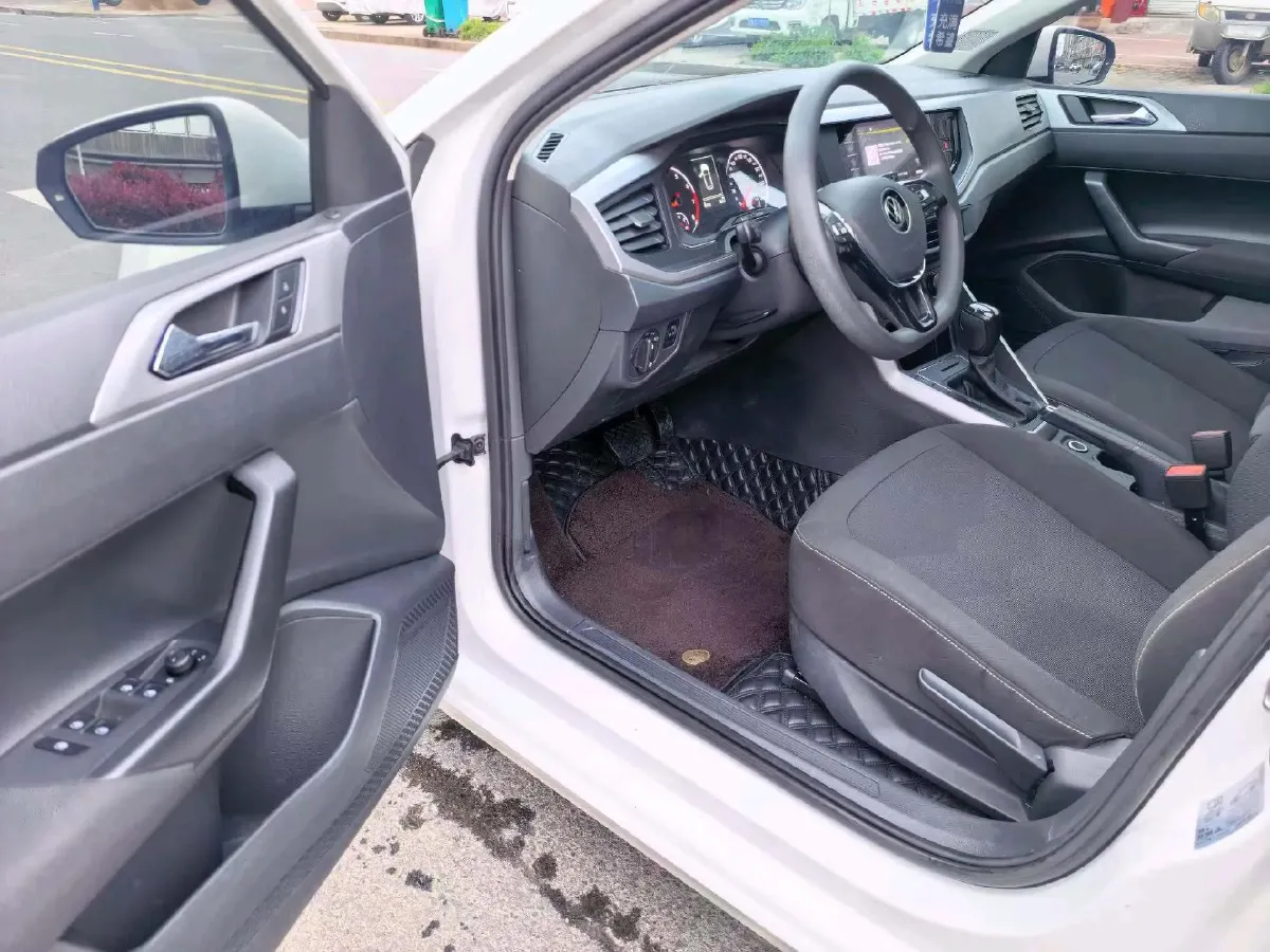 2021 Bestune T55 1.5T 169HP L4 7DCT,autocango,china used car exporter,china ev exporter,chinese used car exporter,chinese used ev exporter