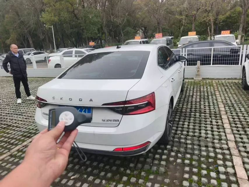 2022 Skoda Octavia 1.4T 150HP L4 7DCT,autocango,china used car exporter,china ev exporter,chinese used car exporter,chinese used ev exporter