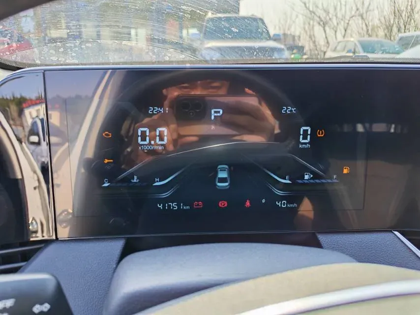 2023 Bestune B70 1.5T 169HP L4 7DCT,autocango,china used car exporter,china ev exporter,chinese used car exporter,chinese used ev exporter