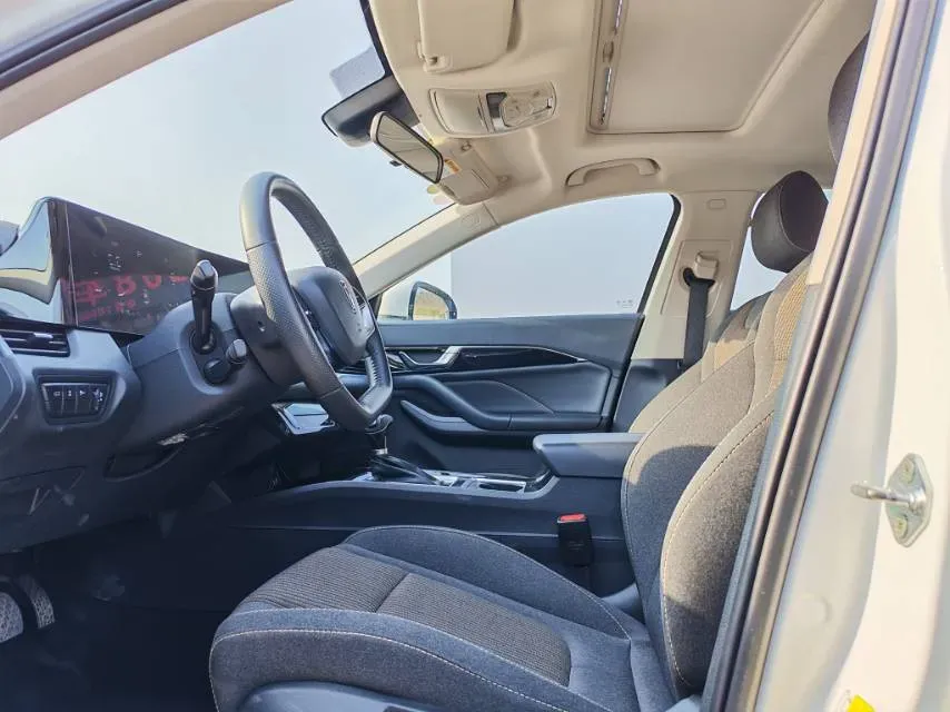 2023 Bestune B70 1.5T 169HP L4 7DCT,autocango,china used car exporter,china ev exporter,chinese used car exporter,chinese used ev exporter