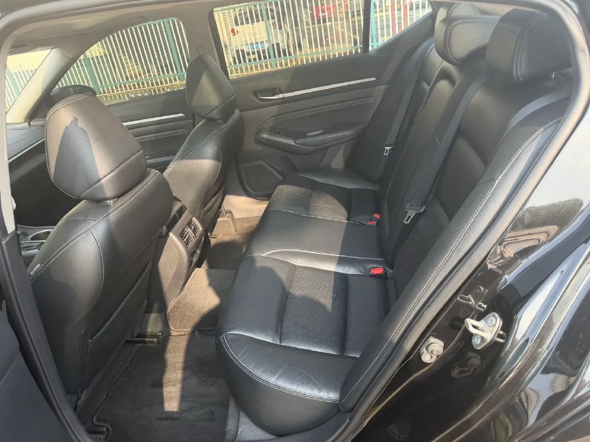 2020 Nissan Teana 2.0L 156HP L4 CVT,autocango,china used car exporter,china ev exporter,chinese used car exporter,chinese used ev exporter