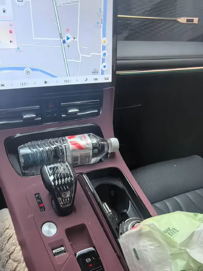 2023 GAC Trumpchi M8 2.0T 252HP L4 8AT,autocango,china used car exporter,china ev exporter,chinese used car exporter,chinese used ev exporter