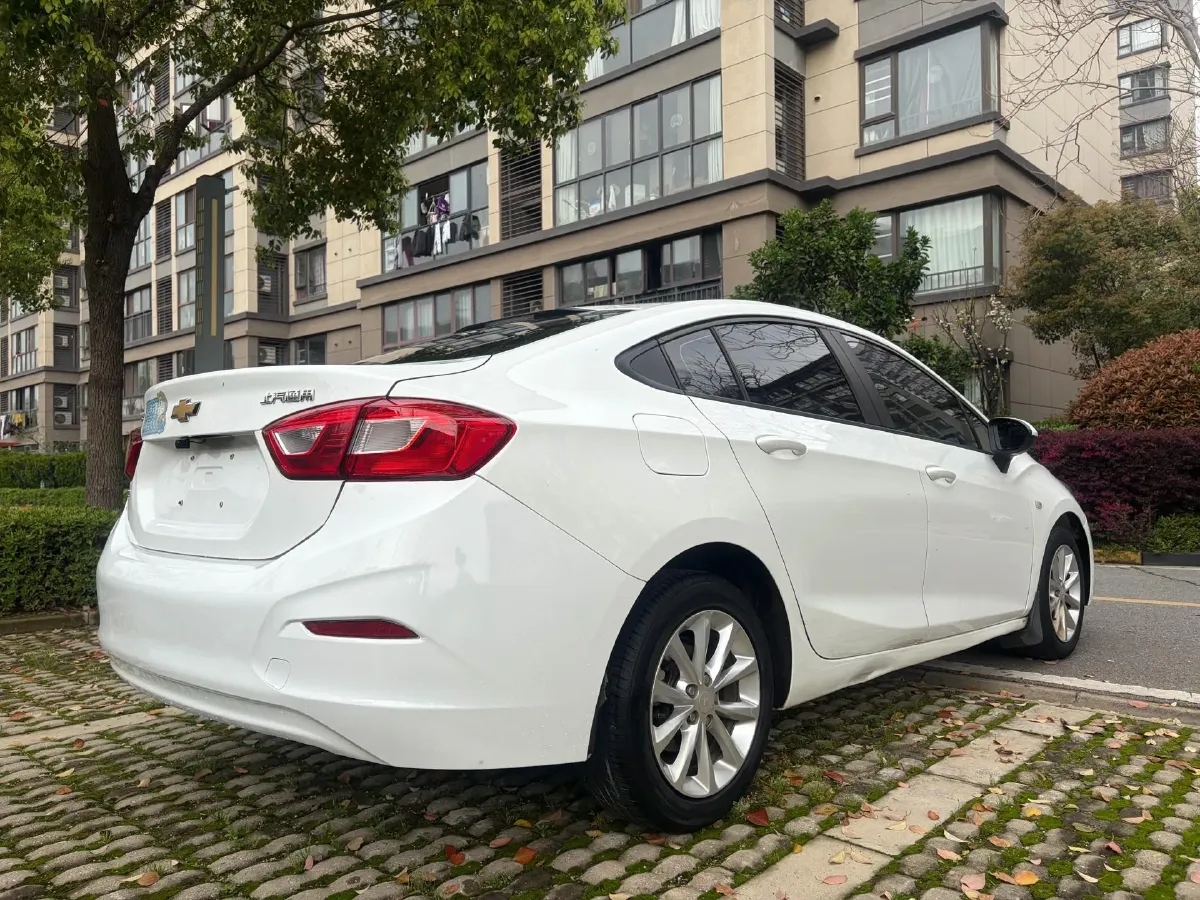 2018 Chevrolet Cruze 1.5L 114HP L4 6AT,autocango,china used car exporter,china ev exporter,chinese used car exporter,chinese used ev exporter
