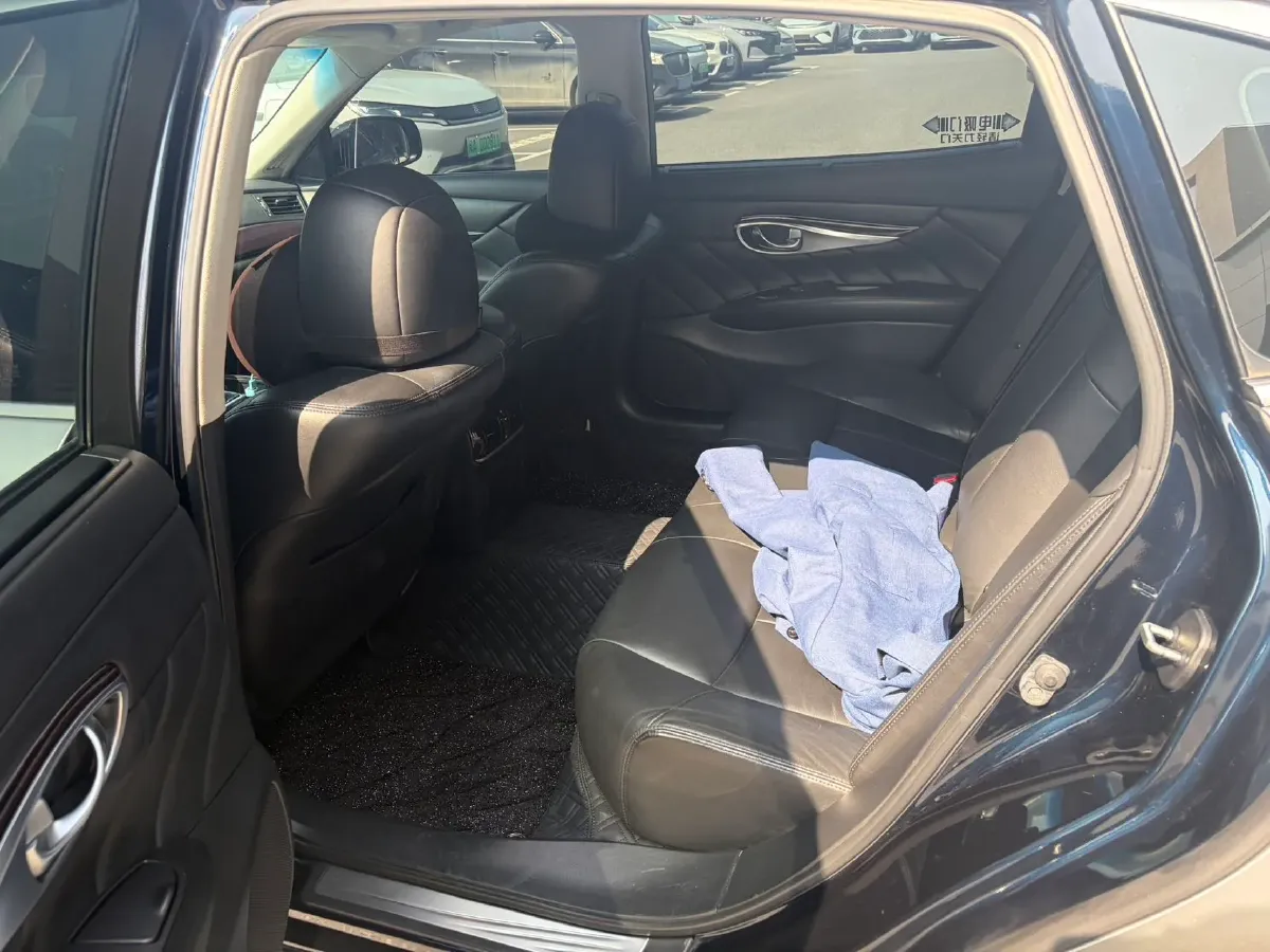 2017 Volkswagen Alltrack 2.0T 220HP L4 7DCT,autocango,china used car exporter,china ev exporter,chinese used car exporter,chinese used ev exporter