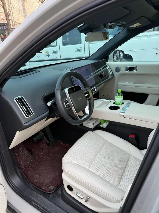 2024 Li L6 Range Extended 154HP L4 REEV 36.8KWH,autocango,china used car exporter,china ev exporter,chinese used car exporter,chinese used ev exporter