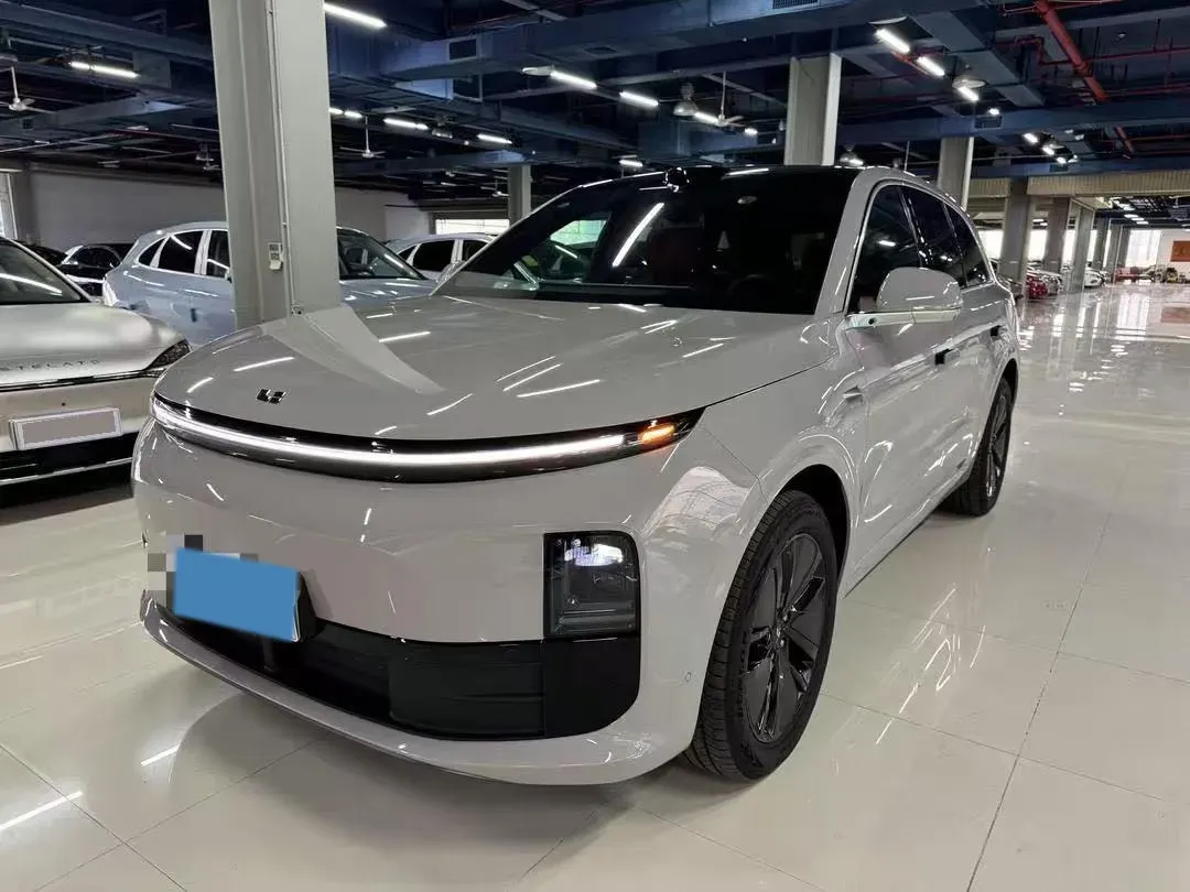 2024 Li L6 Range Extended 154HP L4 REEV 36.8KWH,autocango,china used car exporter,china ev exporter,chinese used car exporter,chinese used ev exporter
