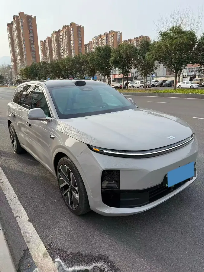 2024 Li L6 Range Extended 154HP L4 REEV 36.8KWH,autocango,china used car exporter,china ev exporter,chinese used car exporter,chinese used ev exporter