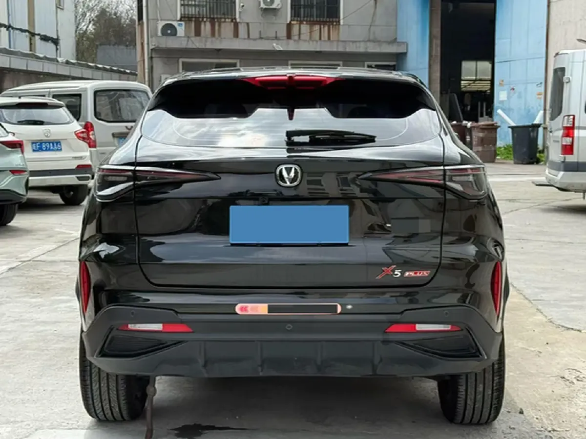 2024 ChangAn X5 PLUS 1.5T 188HP L4 7DCT,autocango,china used car exporter,china ev exporter,chinese used car exporter,chinese used ev exporter