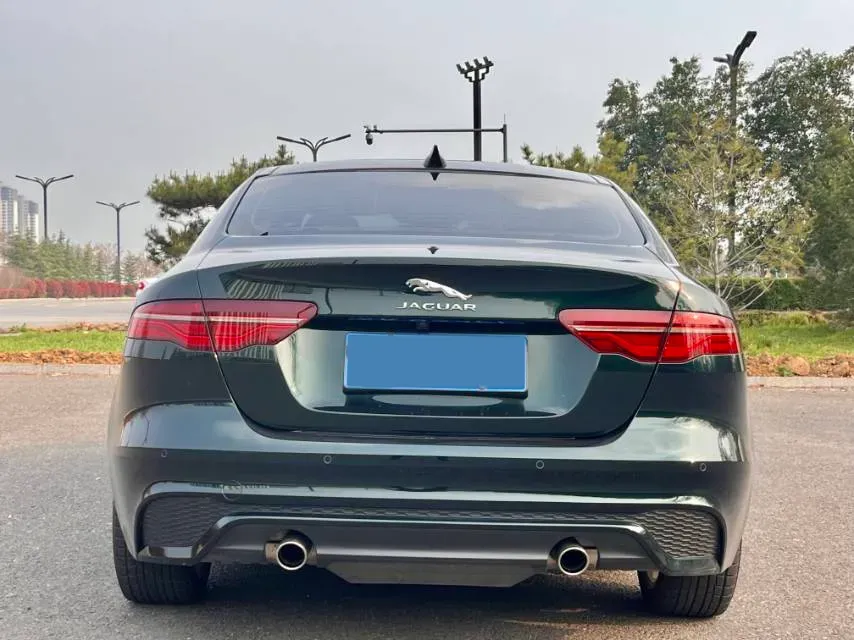 2023 Jaguar XEL 2.0T 250HP L4 8AT,autocango,china used car exporter,china ev exporter,chinese used car exporter,chinese used ev exporter