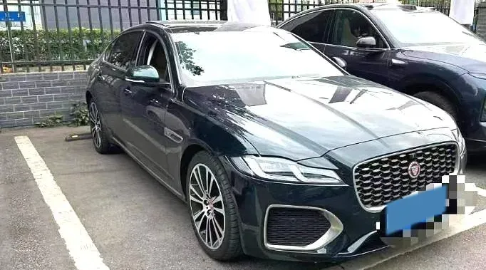 2023 Jaguar XEL 2.0T 250HP L4 8AT,autocango,china used car exporter,china ev exporter,chinese used car exporter,chinese used ev exporter