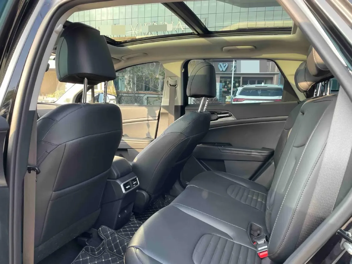 2025 Kia Sportage 2.0T 236HP L4 8AT,autocango,china used car exporter,china ev exporter,chinese used car exporter,chinese used ev exporter