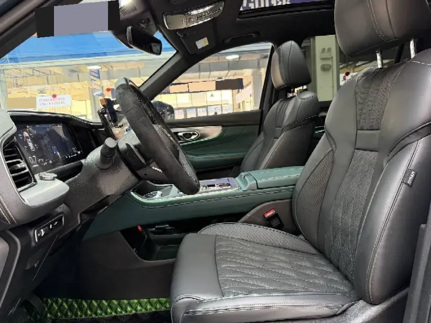 2022 GAC Trumpchi GS8 2.0T 252HP L4 8AT,autocango,china used car exporter,china ev exporter,chinese used car exporter,chinese used ev exporter