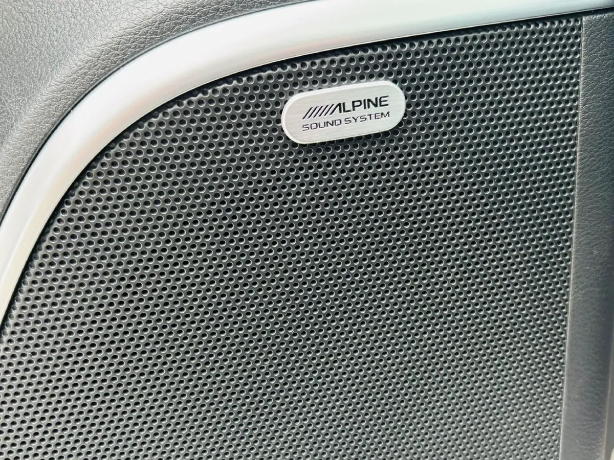 2018 Jeep Grand Commander 2.0T 265HP L4 9AT,autocango,china used car exporter,china ev exporter,chinese used car exporter,chinese used ev exporter