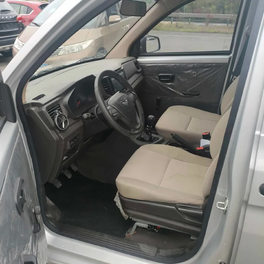 2019 WuLing HongGuang 1.5L 99HP L4 6MT,autocango,china used car exporter,china ev exporter,chinese used car exporter,chinese used ev exporter