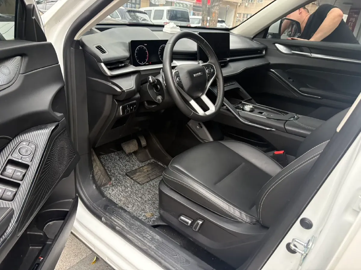 2022 Haval H6 1.5T 184HP L4 7DCT,autocango,china used car exporter,china ev exporter,chinese used car exporter,chinese used ev exporter