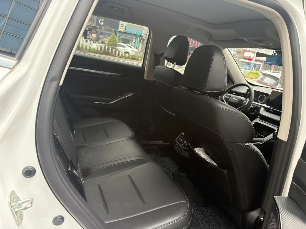 2022 Haval H6 1.5T 184HP L4 7DCT,autocango,china used car exporter,china ev exporter,chinese used car exporter,chinese used ev exporter