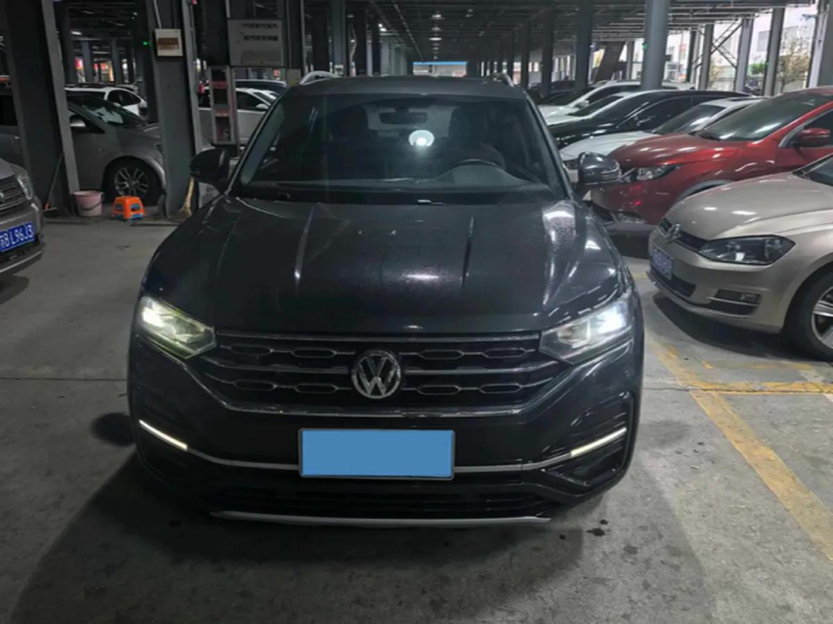2021 Volkswagen Tayron 2.0T 220HP L4 7DCT,autocango,china used car exporter,china ev exporter,chinese used car exporter,chinese used ev exporter