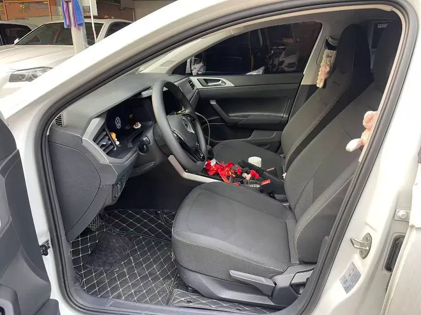 2023 Volkswagen Polo 1.5L 110HP L4 6AT,autocango,china used car exporter,china ev exporter,chinese used car exporter,chinese used ev exporter