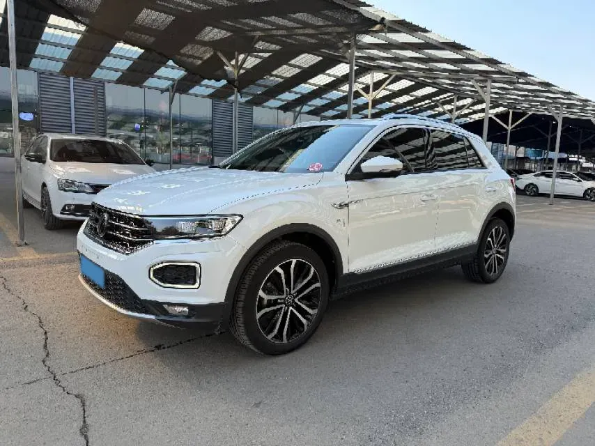2022 Volkswagen T-Roc 1.4T 150HP L4 7DCT,autocango,china used car exporter,china ev exporter,chinese used car exporter,chinese used ev exporter