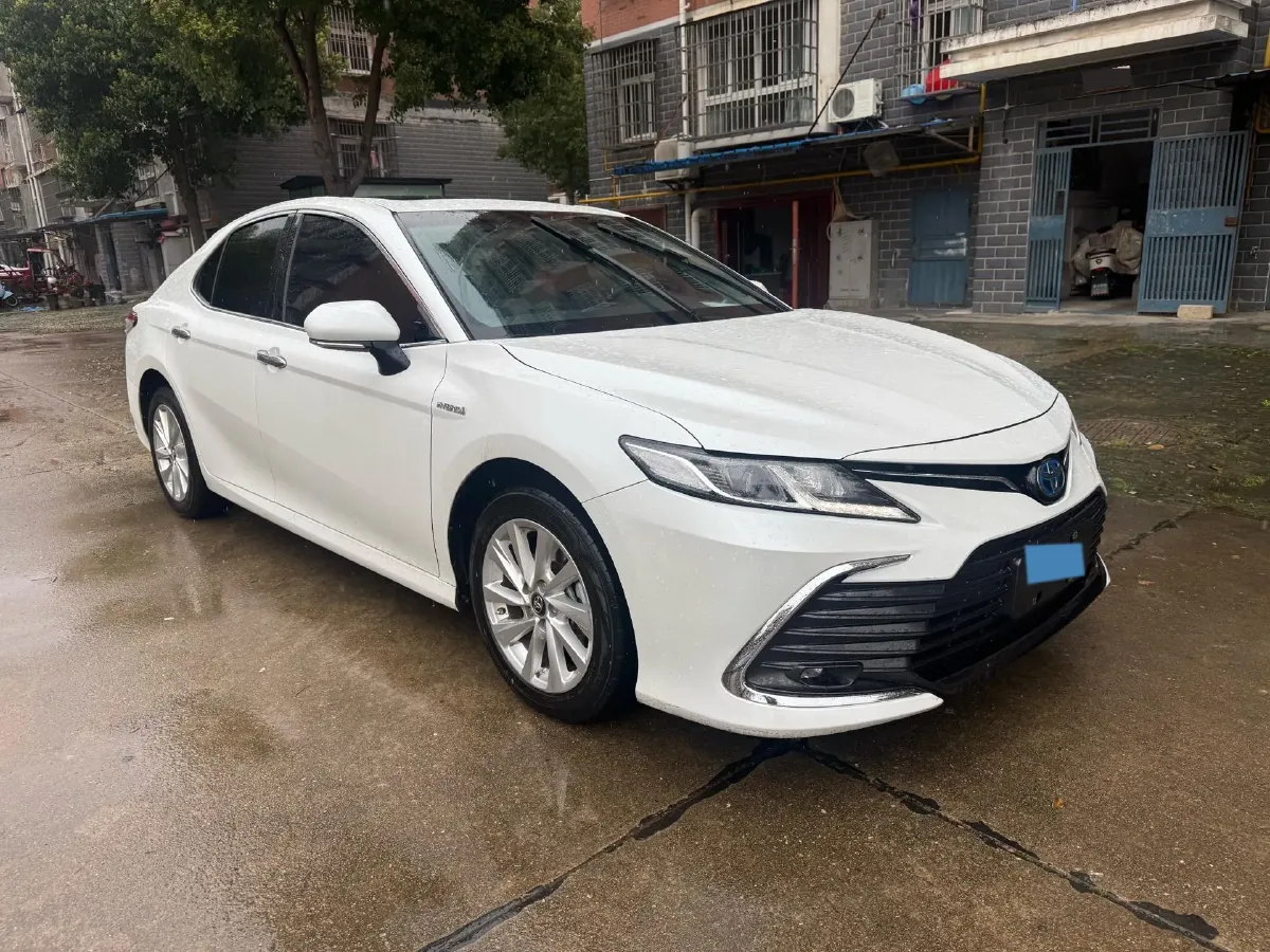 2023 Toyota Camry 2.5L 178HP L4 E-CVT Hybrid,autocango,china used car exporter,china ev exporter,chinese used car exporter,chinese used ev exporter