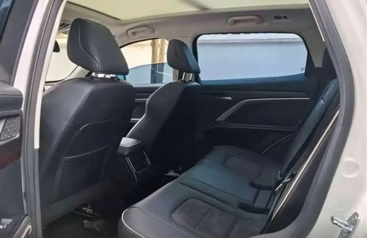 2023 Haval H6 1.5T 150HP L4 7DCT,autocango,china used car exporter,china ev exporter,chinese used car exporter,chinese used ev exporter