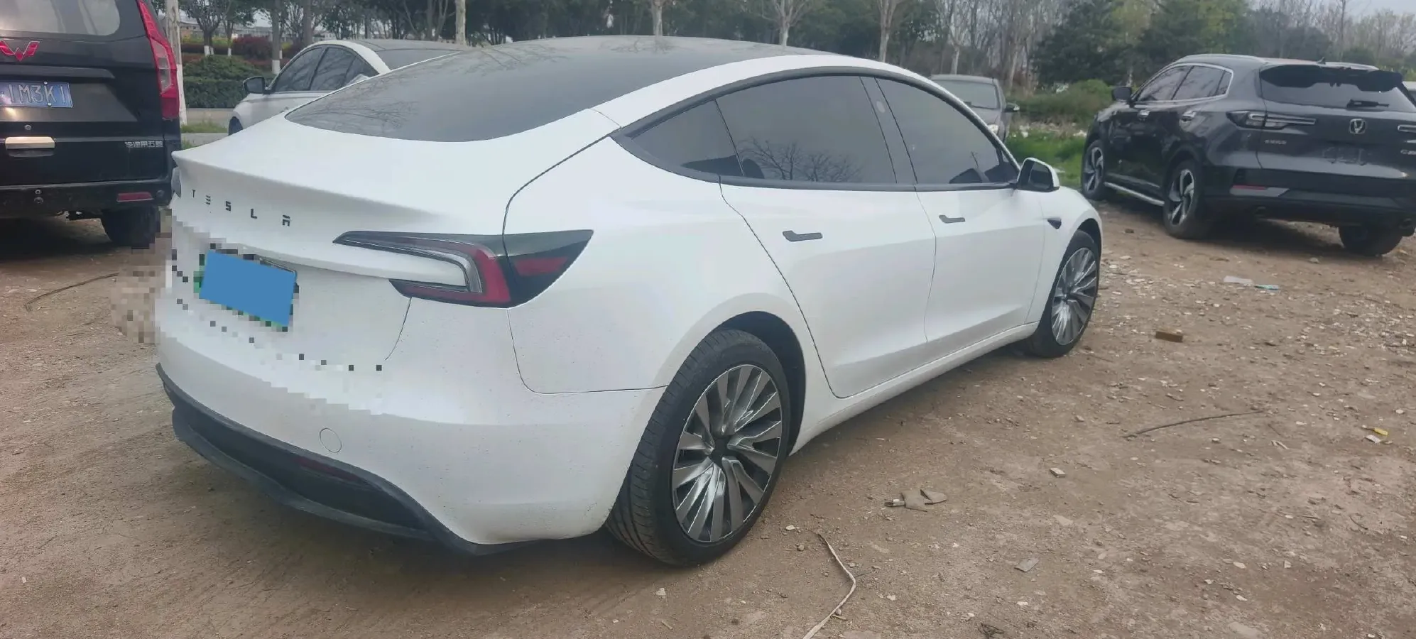 2025 Tesla Model 3 BEV 62.5KWH,autocango,china used car exporter,china ev exporter,chinese used car exporter,chinese used ev exporter